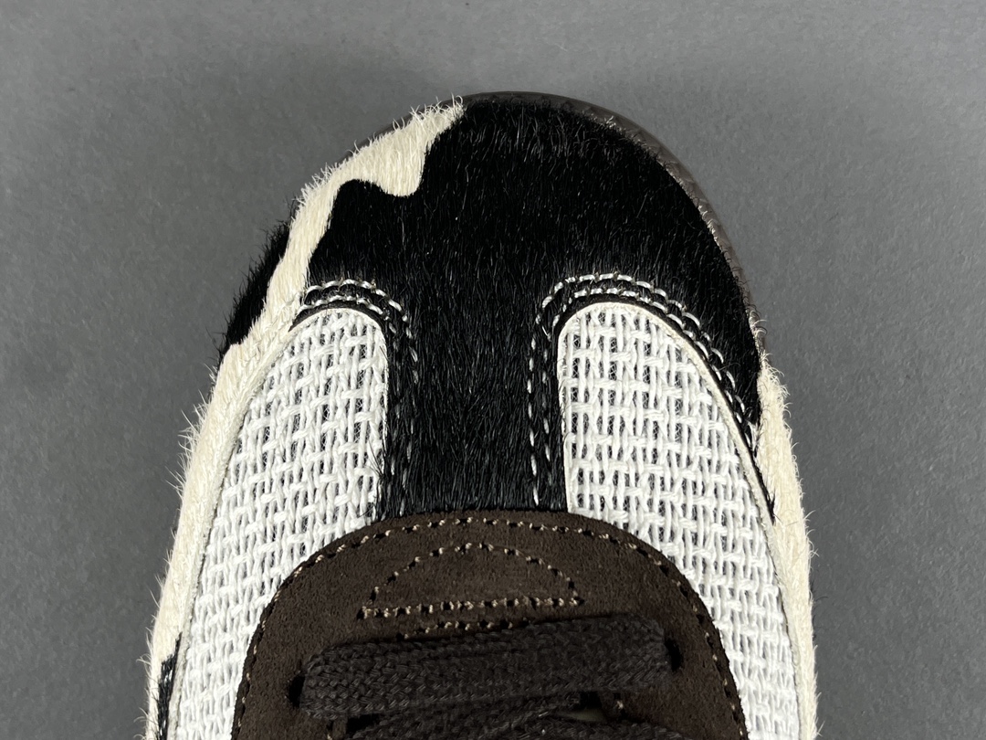 P 渠道优势，支持代发！ 【纯原版：阿迪】米棕黑 奶牛 nitrile X adidas originals Samba 防滑耐磨低帮 板鞋 男女同款 货号:lD6024 尺码：36-45 纯原材料、细节到位！