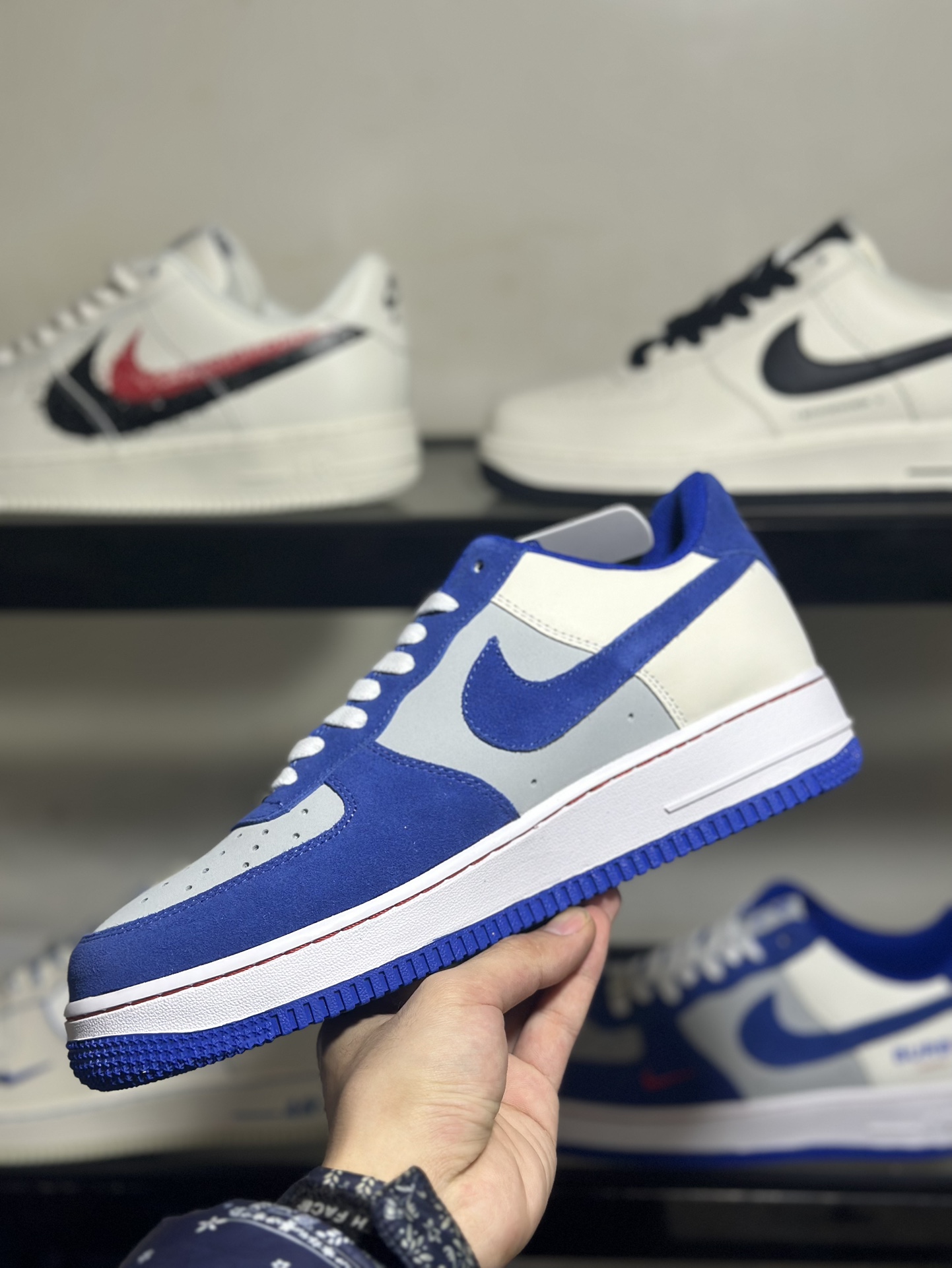 海外限量发售！公司级NIkeAirForce107Low“巴宝莉联名-极光蓝”空军一号低帮Burberr