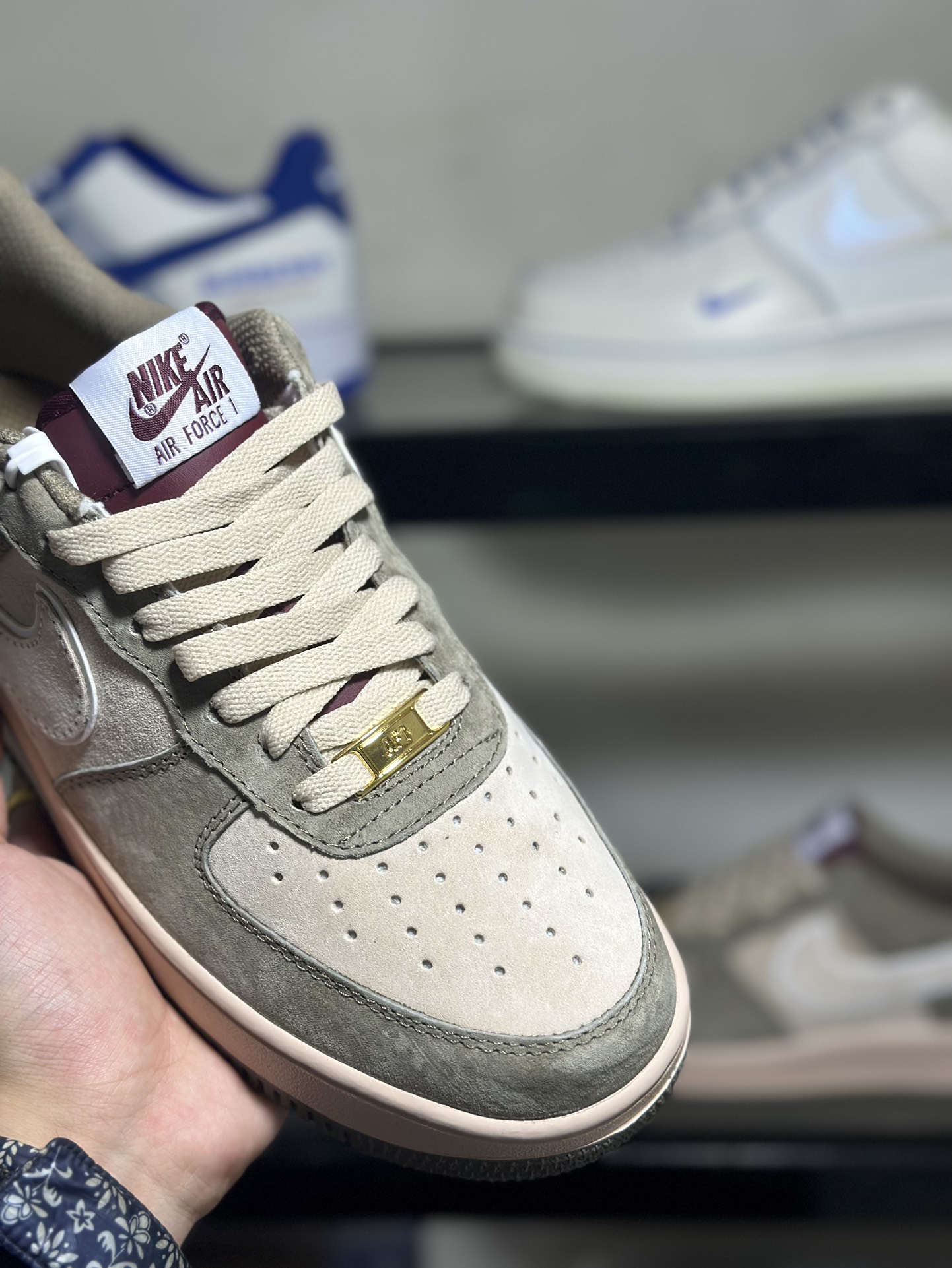 NikeAirForce1Low棕绿麂皮空军一号低帮运动休闲板鞋原楦头原纸板打造纯正空军版型专注外贸渠道