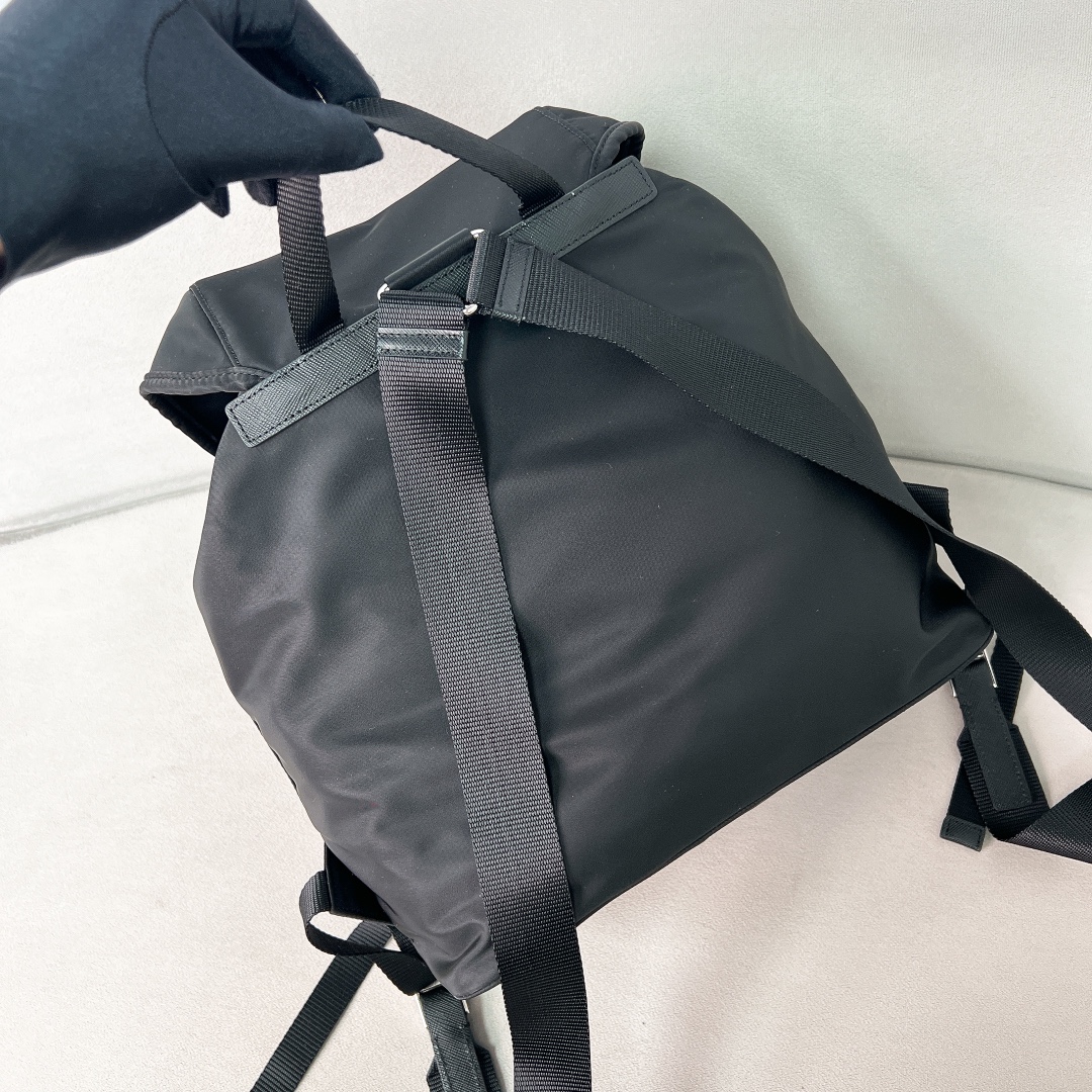 prada upgraded version backpack original factory