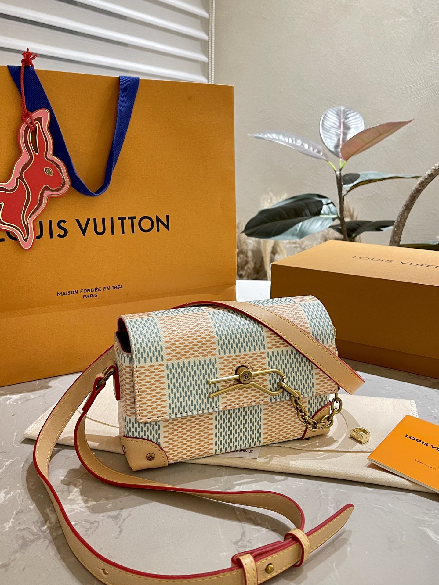 Louis Vuitton Sacs À Bandoulière & À Épaule Sacs Mini Unisexe