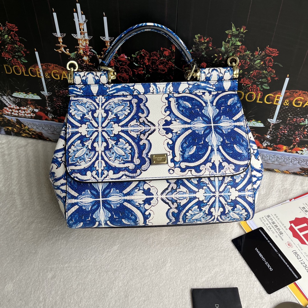 【Dolce & Gabbana 杜嘉班纳】牛皮印花 可斜挎/手提 带镜子 海外代购专用品 👜有范有气场💣全新包型 💋任