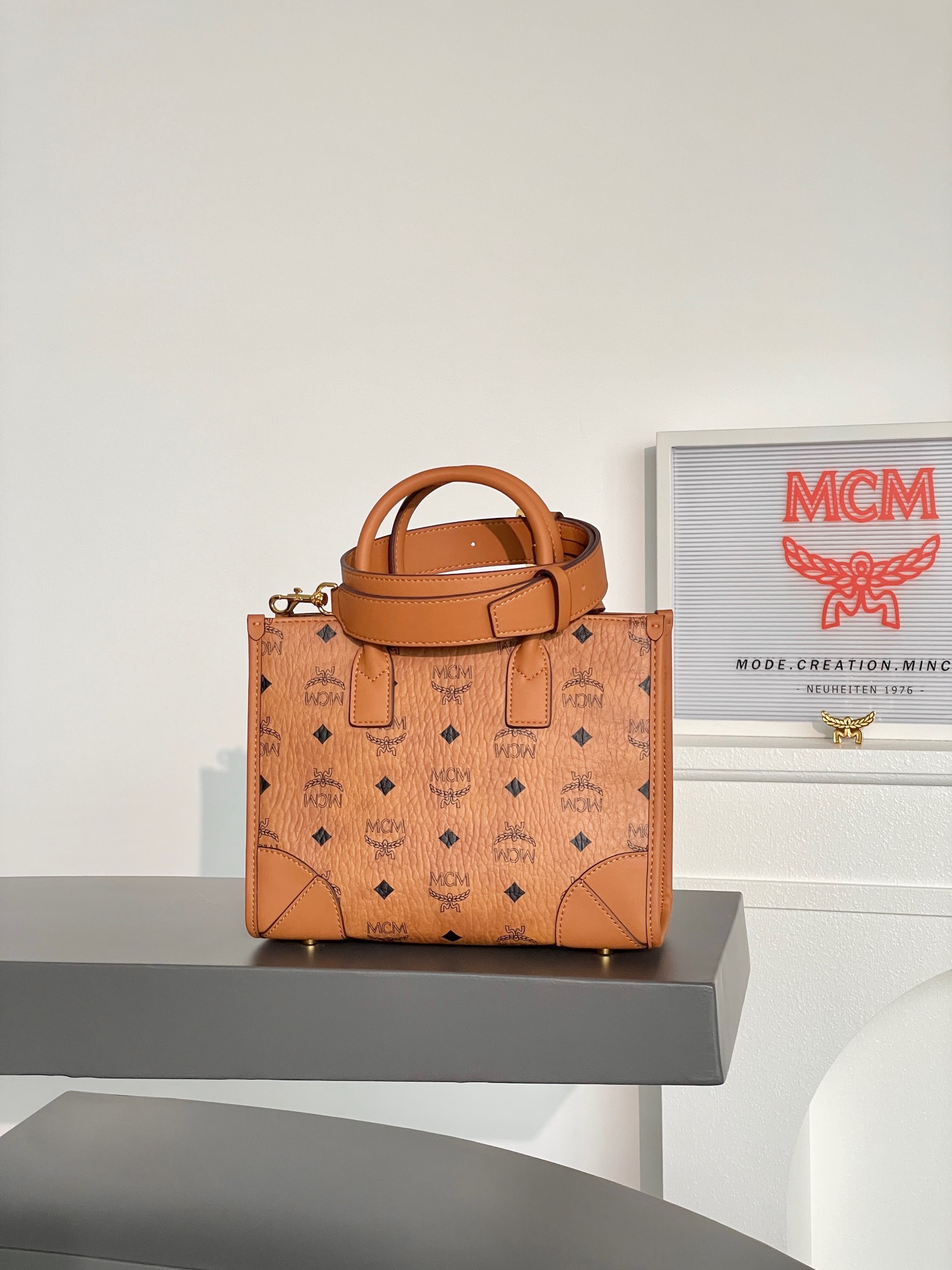MCM 𝐌𝐂𝐌 𝐌ü𝐧𝐜𝐡𝐞𝐧 𝐕𝐢𝐬𝐞𝐭𝐨𝐬