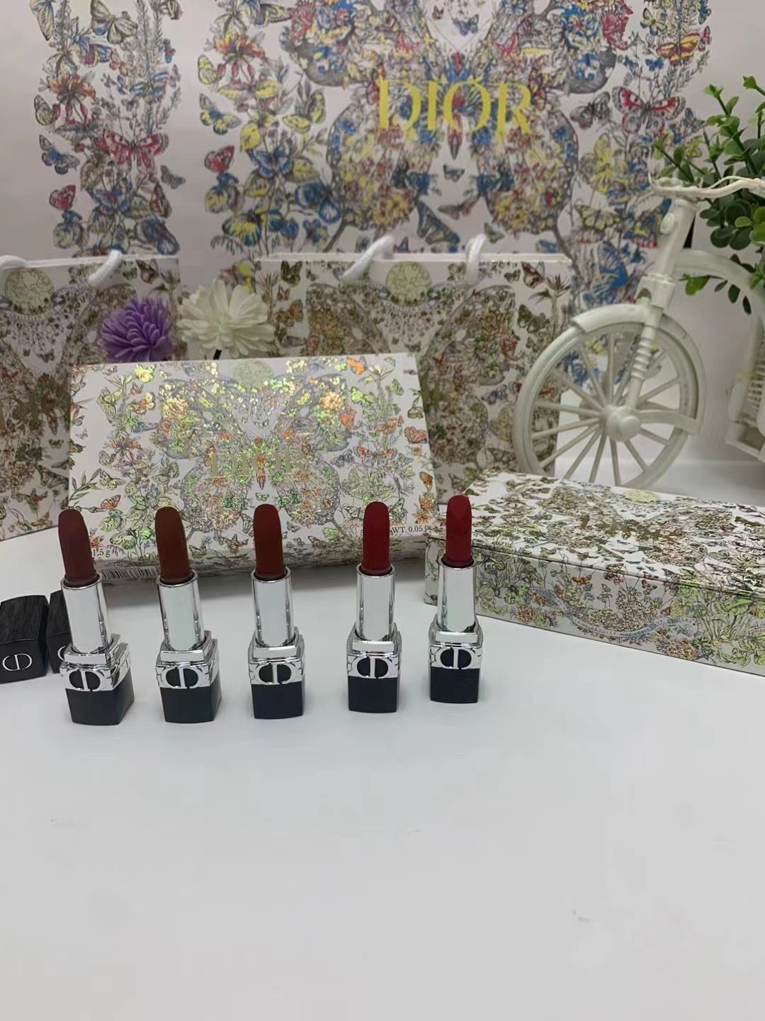Dior Butterfly Blue Gold Lipstick Sample Set - 5-Piece Limited Edition 8 a1702991247203 3533