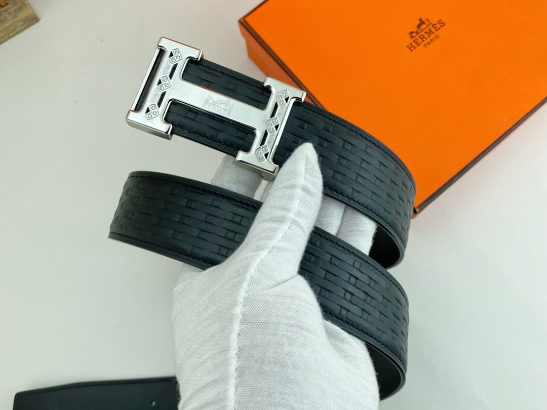 爱马仕特种皮腰带系列原厂五金精品不锈钢扣手感柔软舒适宽3.8CM