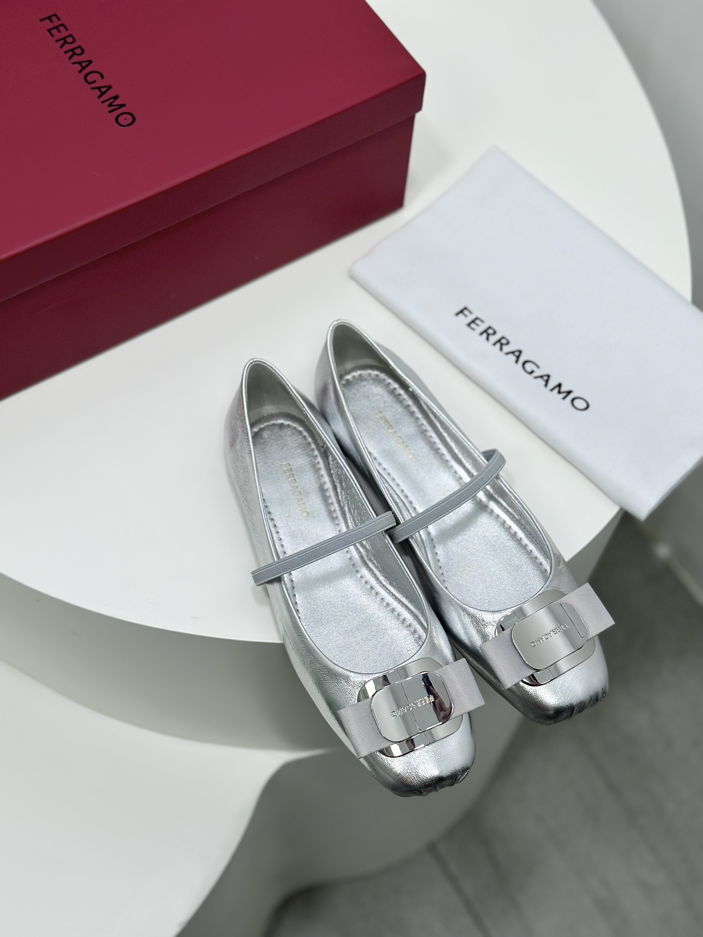 [Ferragamo Women