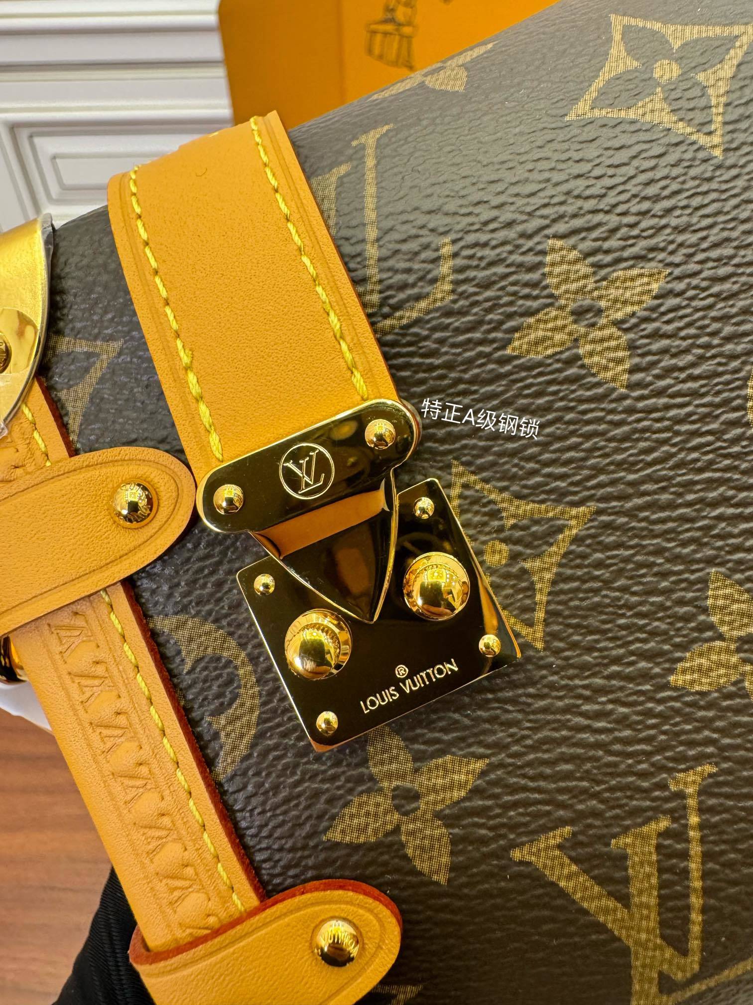 独家首发型号特正版M46815品质全面再次升级专柜同步电子芯片内码新礼盒礼品袋保护纸铜版电子标签合格证皮