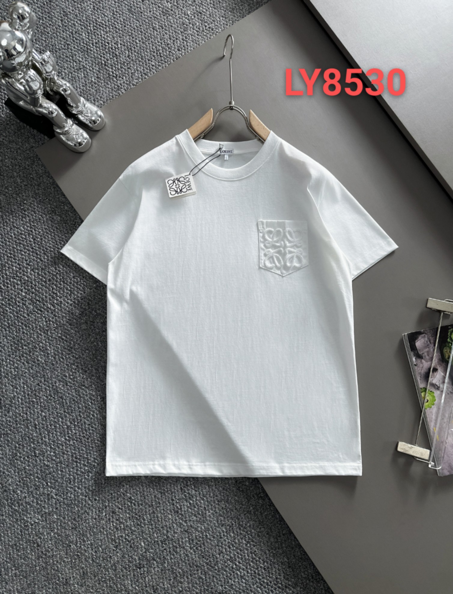 🅿️110 罗意威LOEW*24ss春夏新款口袋植绒牙刷绣LOGO上身效果极佳 LY8530短袖上新 颜色（黑白）尺码: XS_L