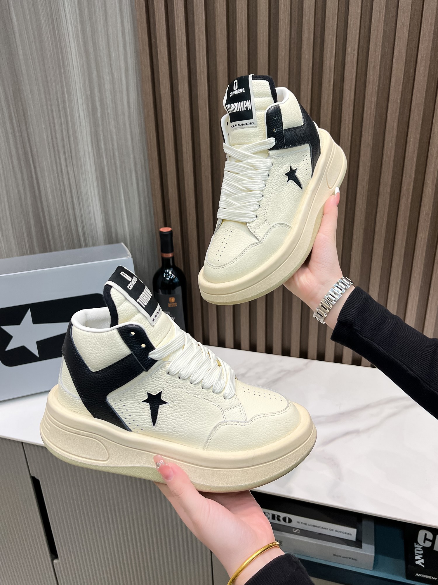 Converse x Rick Owens Turbowpn Unisex Sports Shoes with Sheepskin Lining, Various Sizes and Colors