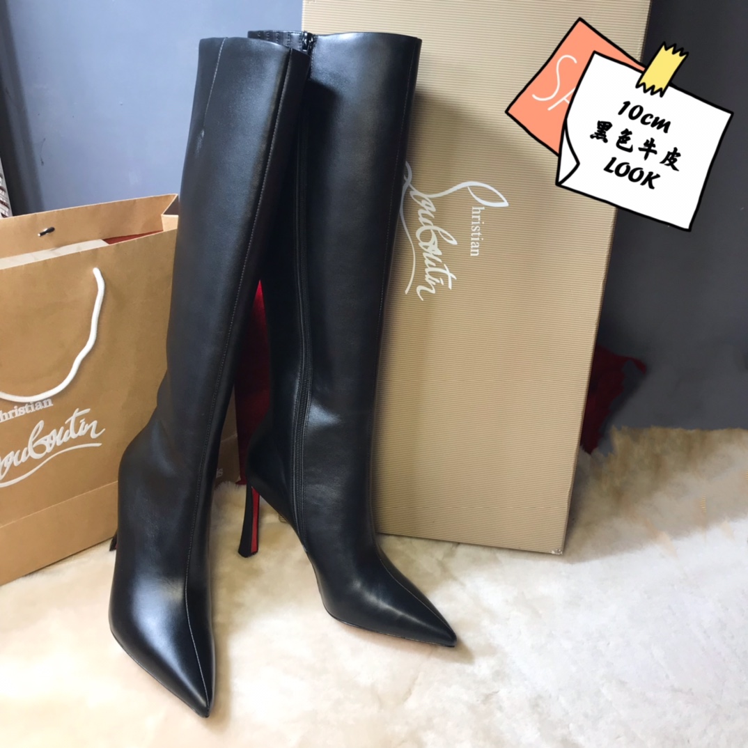 NO:100278,High-end customized autumn and winter boot classic series!  H10Cm. Size 34-42. Customized leather large sole. X8287-12, black cowhide, apricot sheepskin. 20 inches. Official website synchronization Standard European code Reference: X8287-2 Color: black/black Material: shee leather Lining: goat leather Heel height: 10Cm Sole:leather sole Size: EU 34-42 (US 4-11): 1080,,christian louboutin,boots,cowhide,sheepskin,Leather soles19860909高端订制 秋冬靴子精典款系列！ H10Cm.尺码34-42码.真皮大底1080订制款.X8287-12,黑色牛皮,杏色羊皮.20寸. 官网同步 标准欧码 Reference:X8287-2 Color:black/black Material:shee leather Lining:goat leather Heel heigh:10Cm Sole:leather sole Size:EU 34－42（US 4一11) :1080,,christian louboutin,boots,cowhide,sheepskin,Leather soles,Women's Shoes