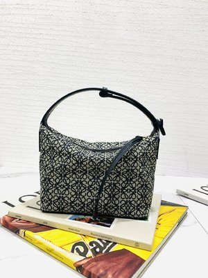 Loewe Cubi Handbags Crossbody & Shoulder Bags Calfskin Canvas Cowhide Underarm