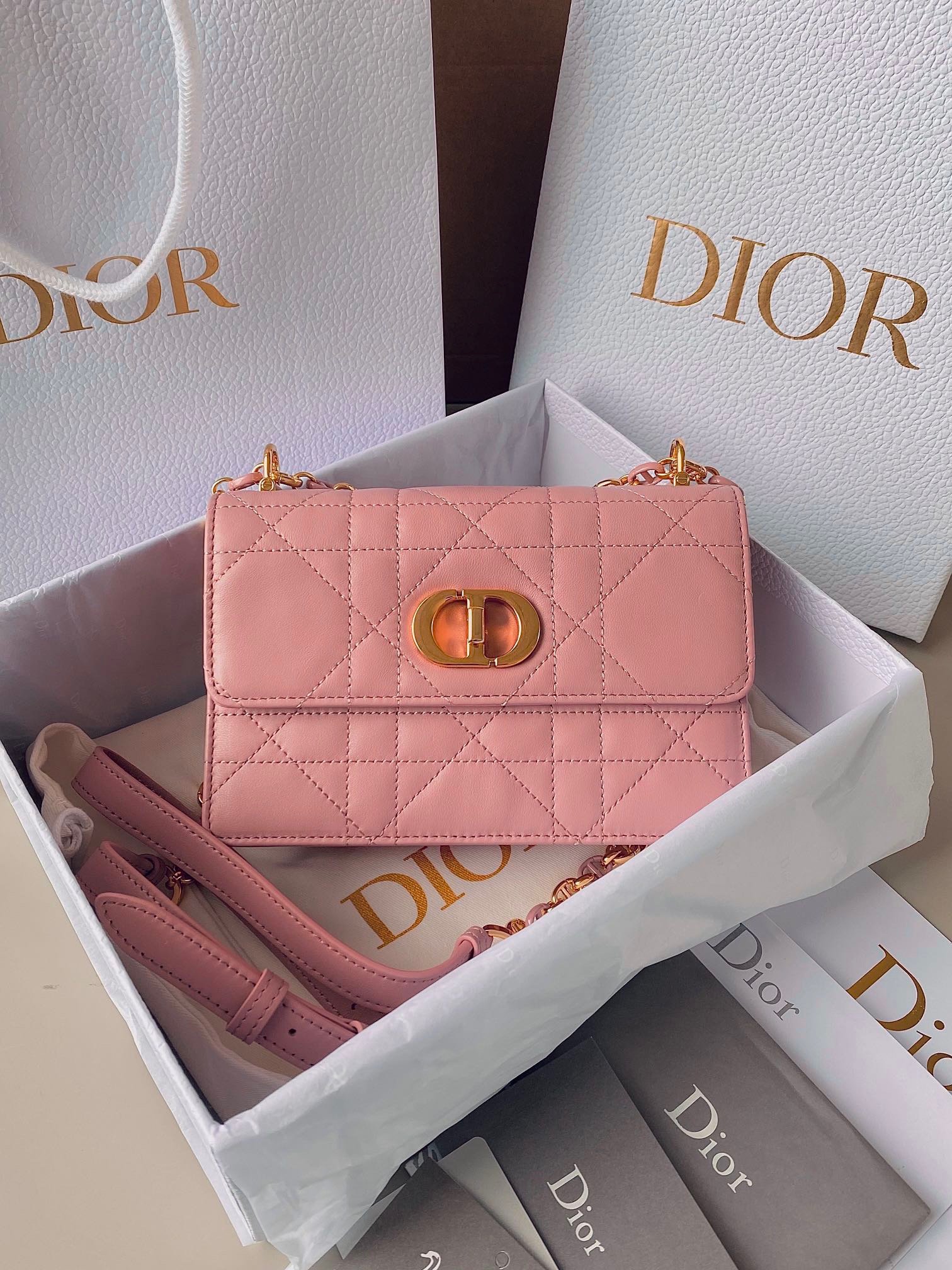 AAA جودة نسخة طبق الأصل
 ديور Dior Caro حقيبة حقيبة يد وردي سلسلة الصيف Vintage