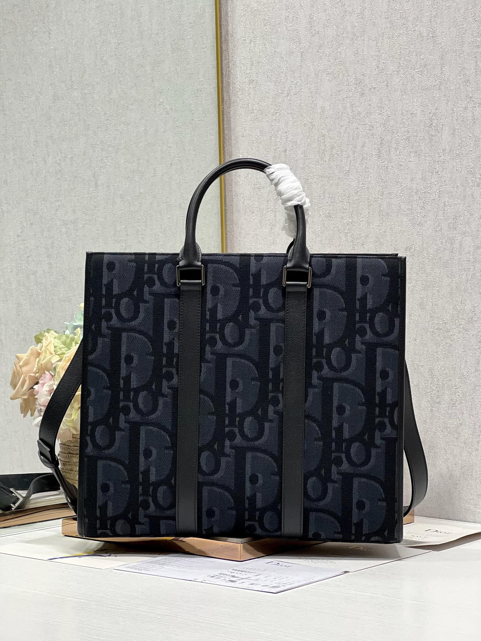 Dior🖤EAST-WEST 手袋「黑布 5