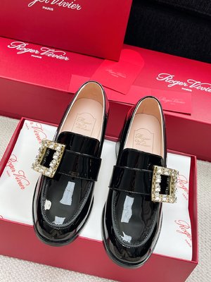 Best Wholesale Replica Roger Vivier AAA Shoes Plain Toe Cowhide Sheepskin Spring/Summer Collection