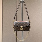 Luxury Shop
 Louis Vuitton Messenger Bags Winter Collection