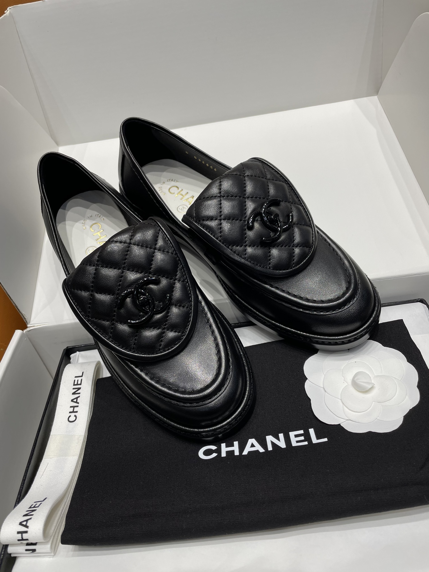 Chanel Flawless
 Shoes Loafers Black