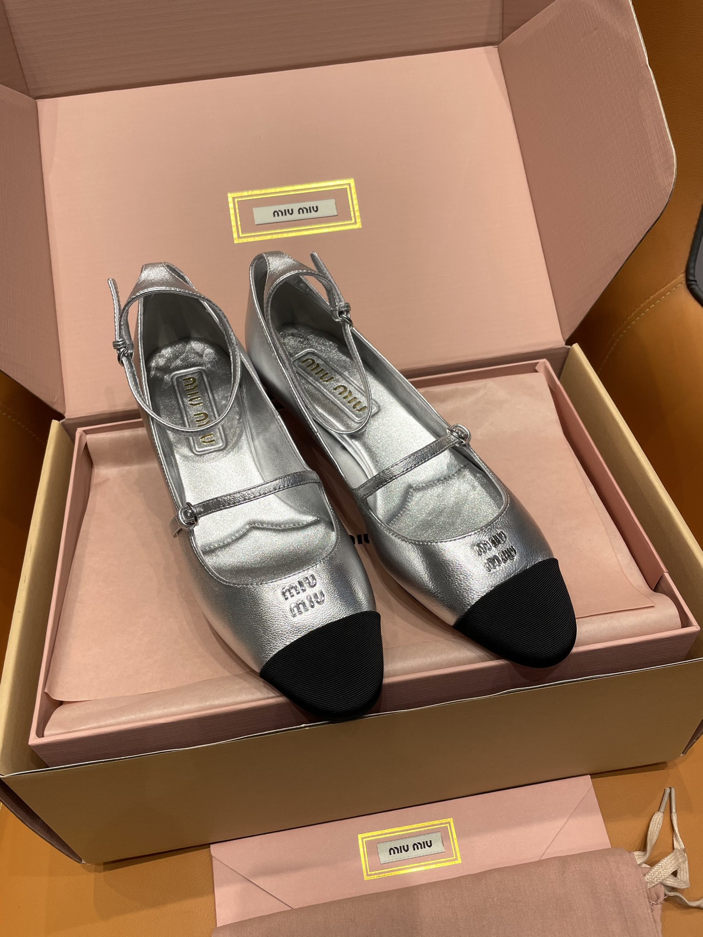 MiuMiu Single Layer Shoes Silver Genuine Leather Lambskin Sheepskin