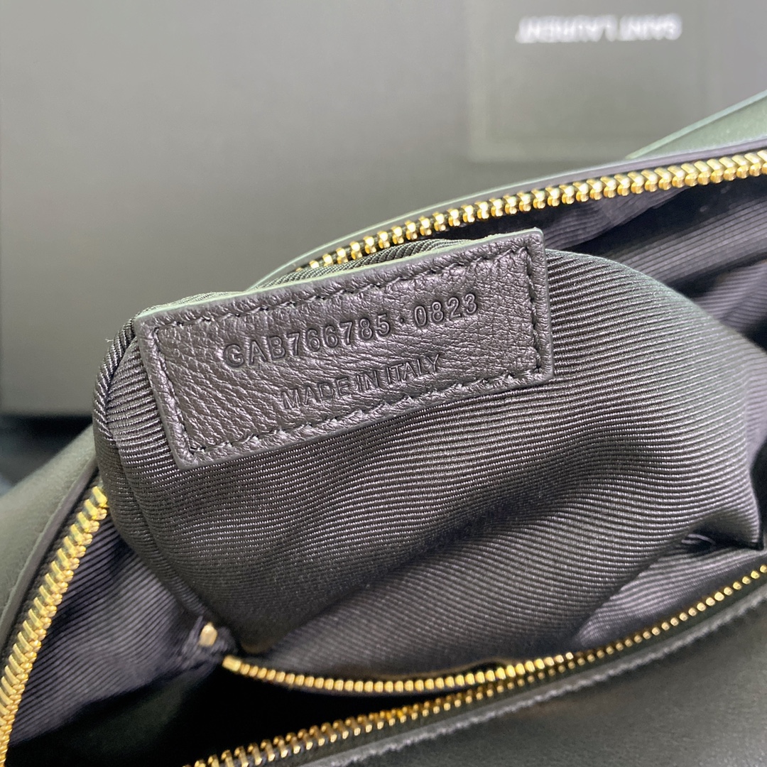 路易威登 Louis Vuitton 高定典藏名品高定成衣时装外套连衣裙衬衫T恤 #115722FB 4