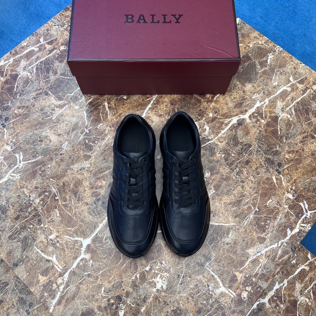Barry, 38-44