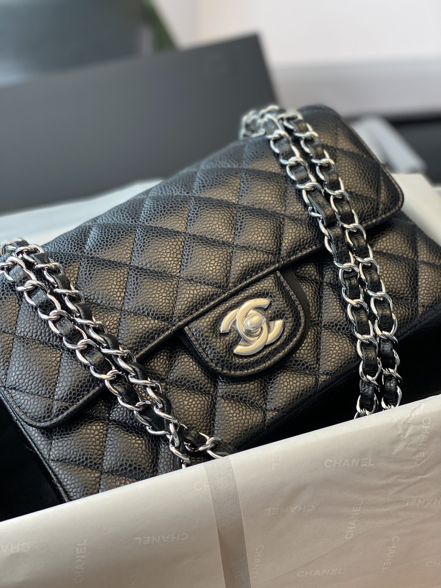 DELIVERY SHOT, GRANDMA’S ORIGINAL SKIN SMALL CF23 2750