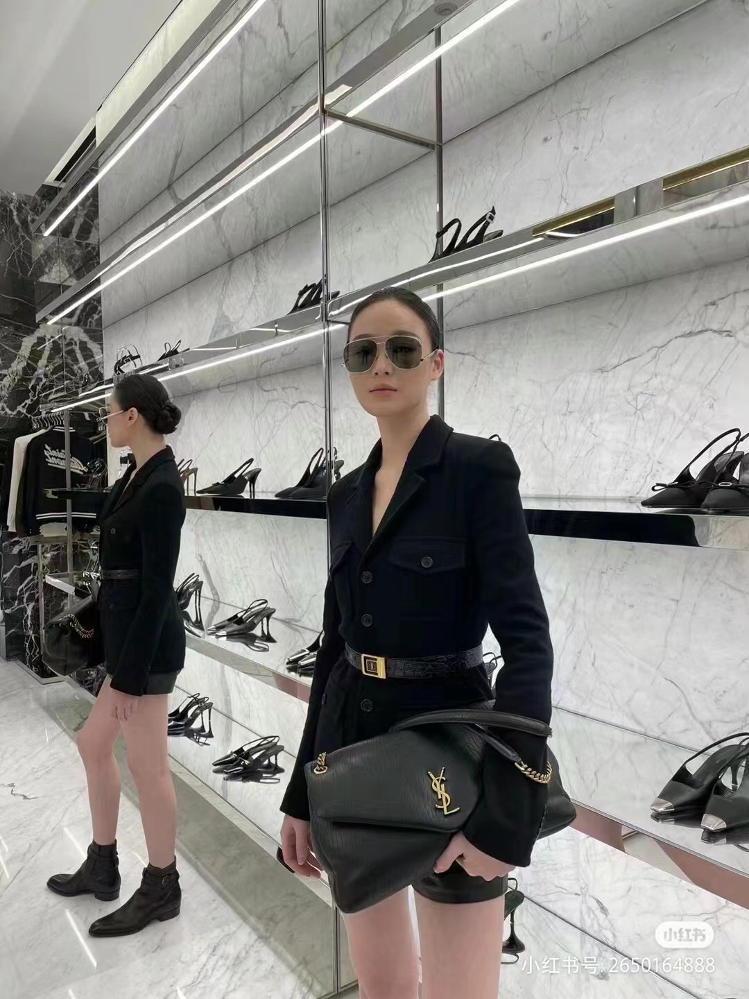 NO:176186,777399,YSL,saint laurent19860909777399,YSL,saint laurent,Bag