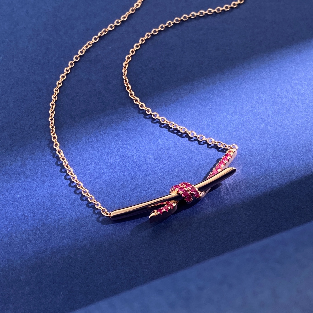 Tiffany & Co. 新款玫瑰金到货 Knot系列新款镶钻紫钻项链到货 黄铜材料电镀18k金 玫瑰金