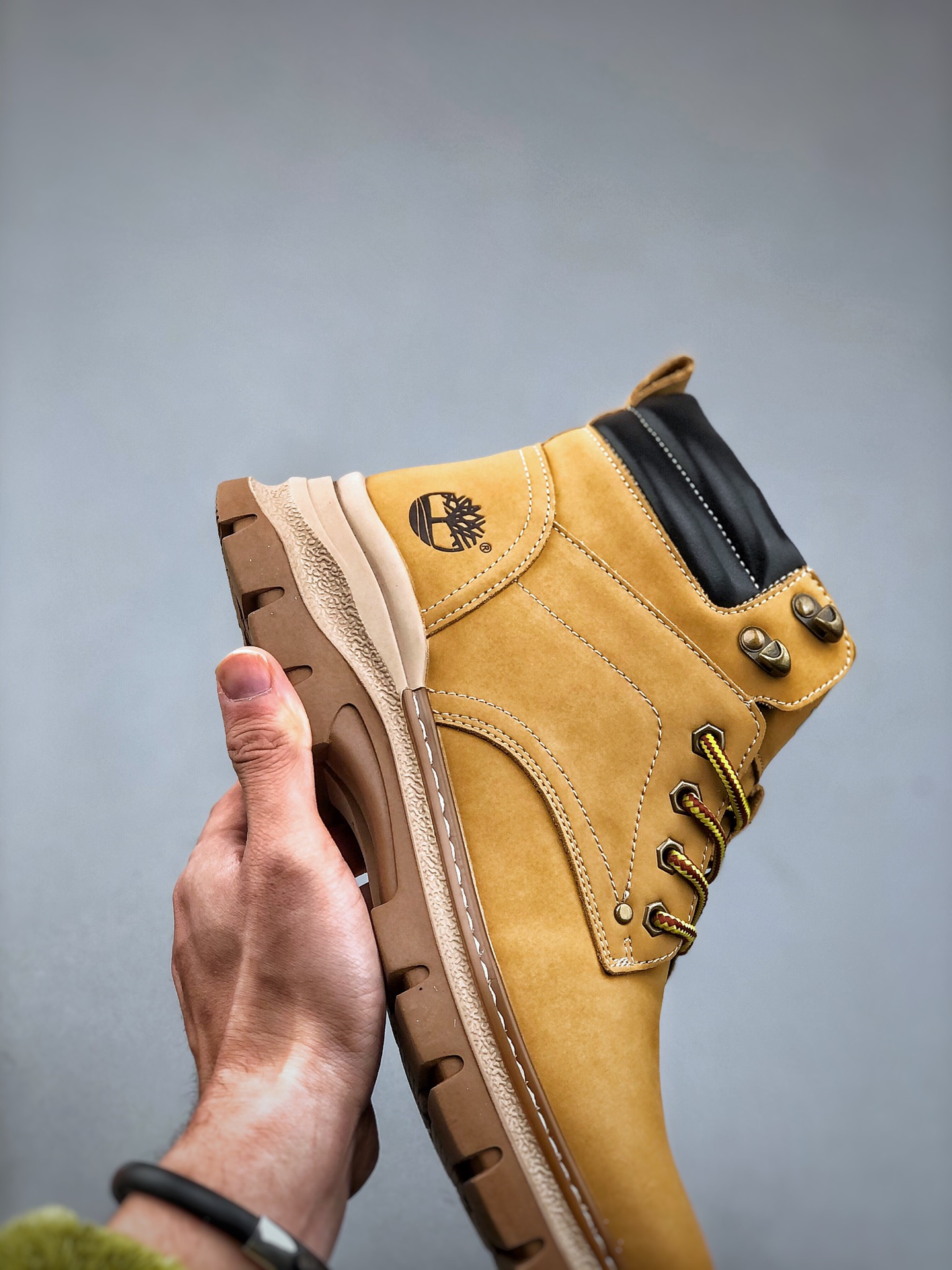 Timberland Timberland outdoor high top casual yellow boots series