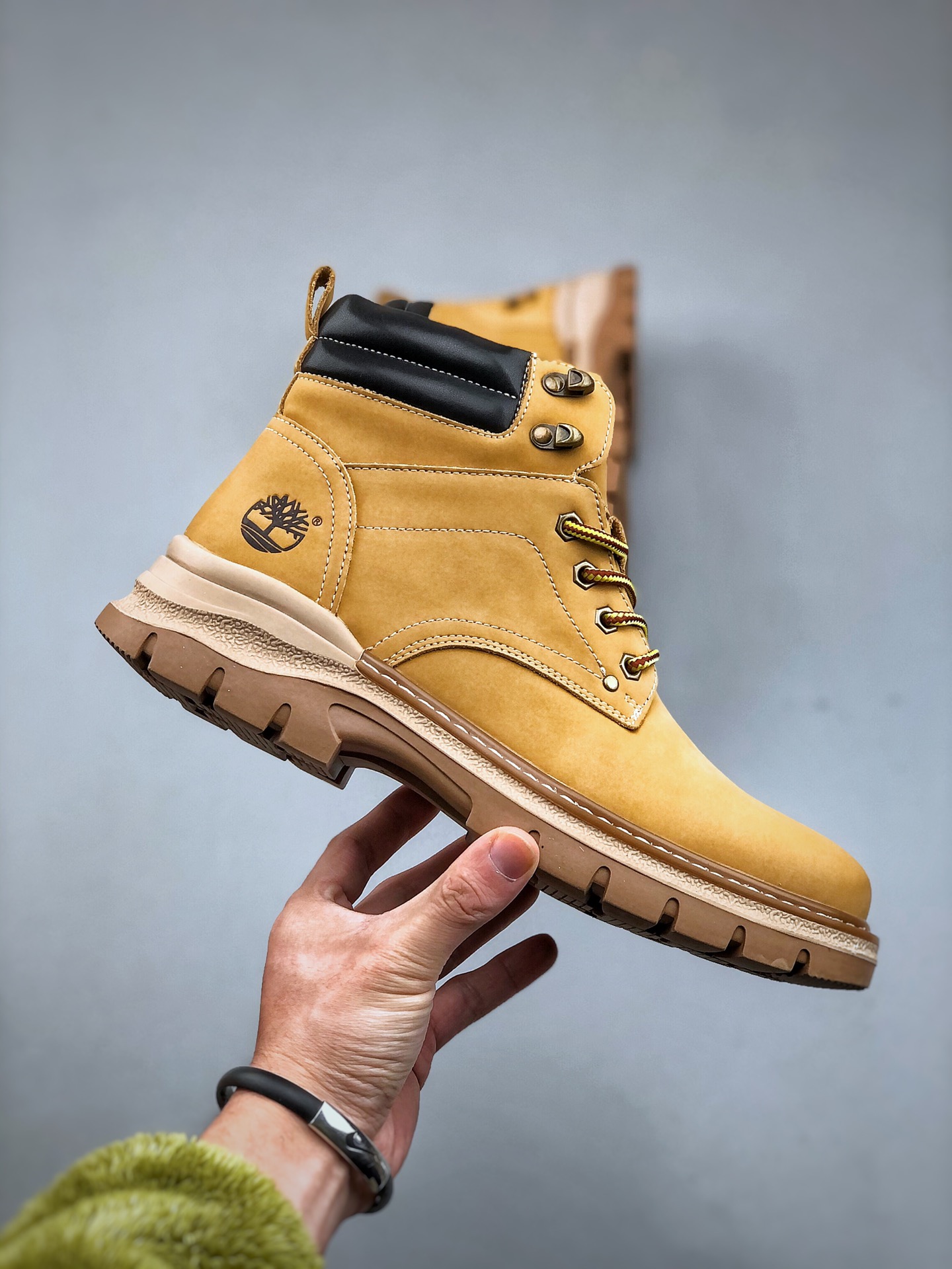 Timberland Timberland outdoor high top casual yellow boots series