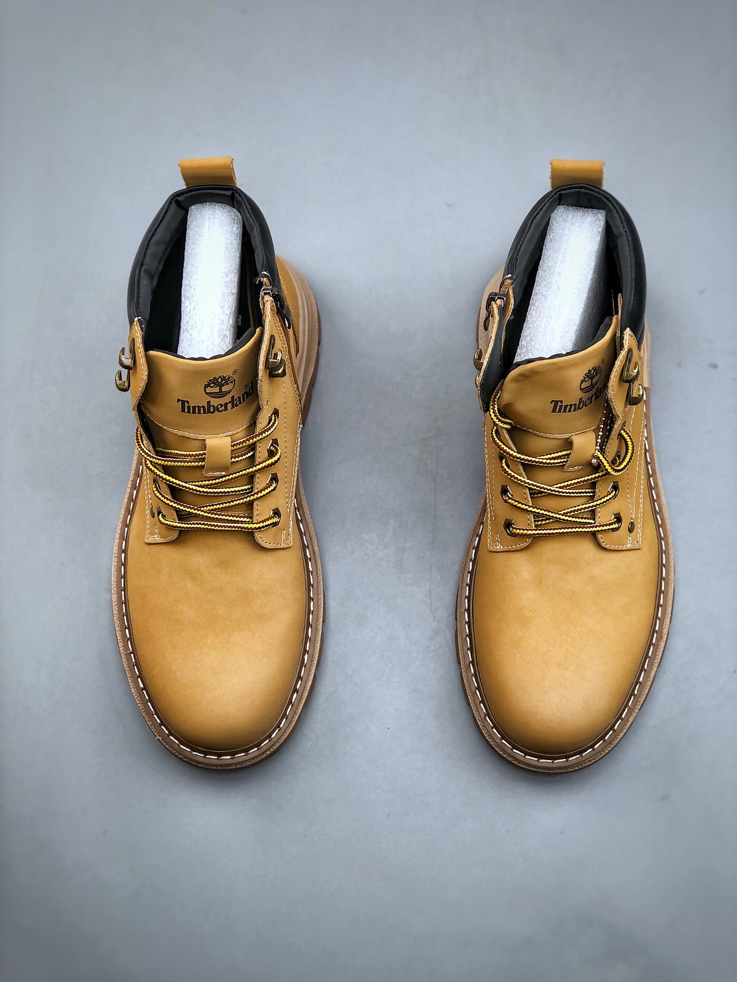 Timberland Timberland outdoor high top casual yellow boots series