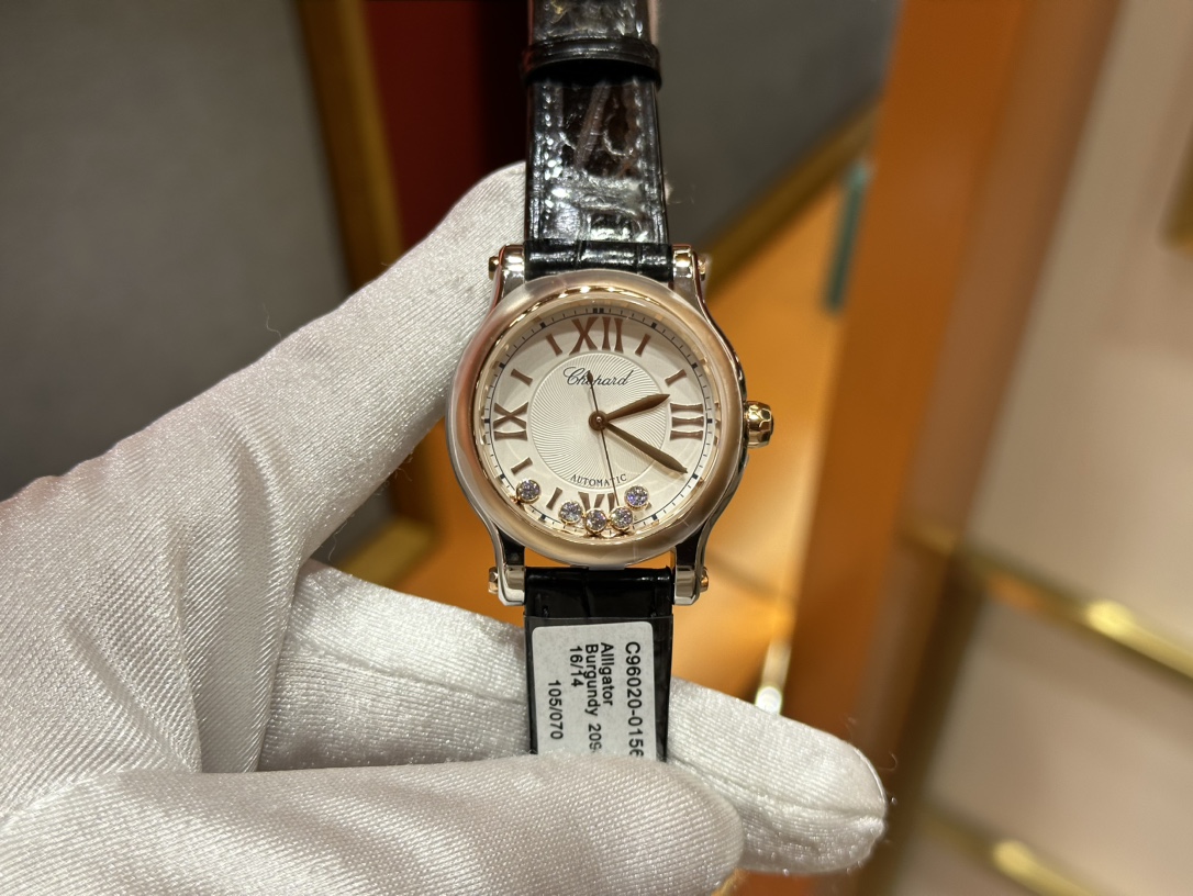 NO:145637,Chopard Happy Drill 33mm Imported eta 2892 mechanical movement Imported American crocodile leather belt crocodile, Chopard, Crocodile skin19860909萧邦快乐钻33mm 进口eta 2892机械机芯 进口美洲鳄鱼皮皮带鳄鱼,,chopard,crocodile skin,Watch