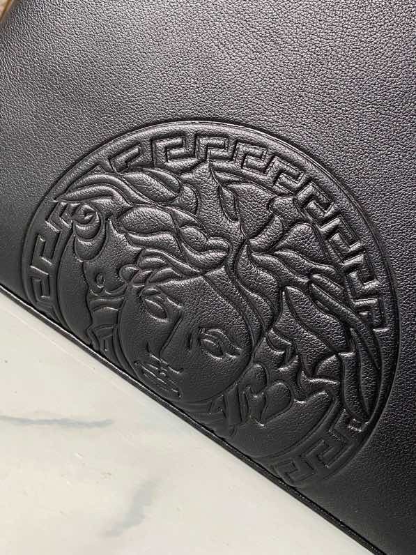  A67-1范思哲原单头层牛皮公文包 男包 斜挎包 采用精湛镶嵌细工，经典百搭 实物拍摄 原厂原版面料 