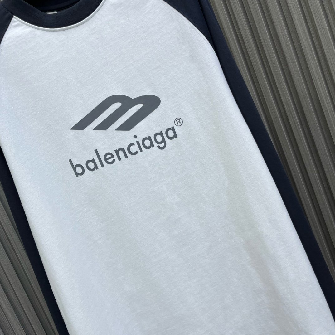 Balenciag*2024新品字母印花拼接袖长袖T恤定制YB全棉材质质感软糯垂顺亲肤舒适胸前印花字母图