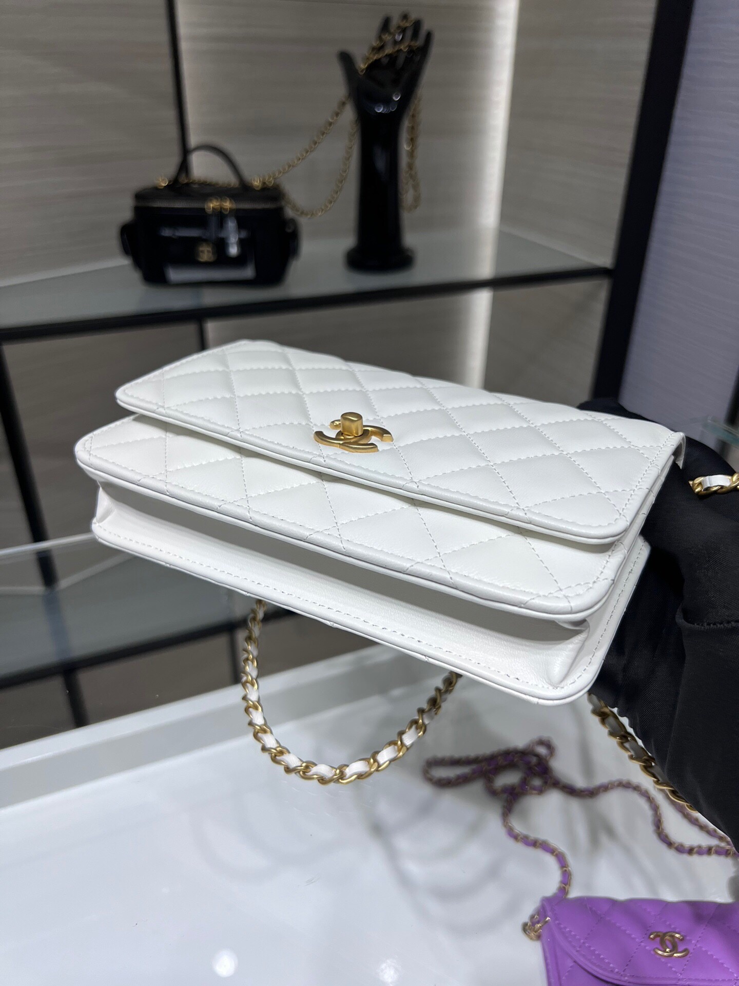 CHANEL Wallet on Chain