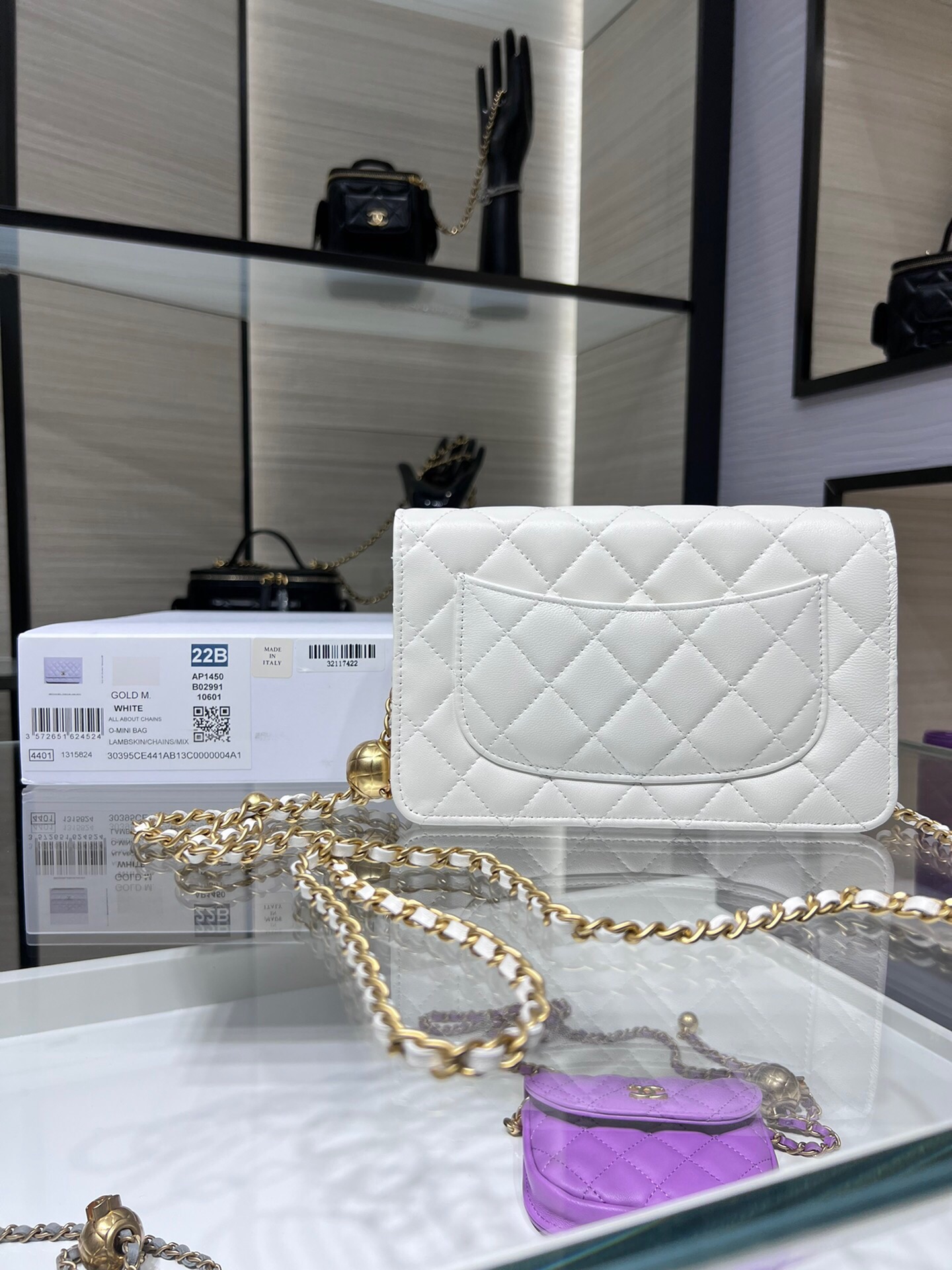 CHANEL Wallet on Chain