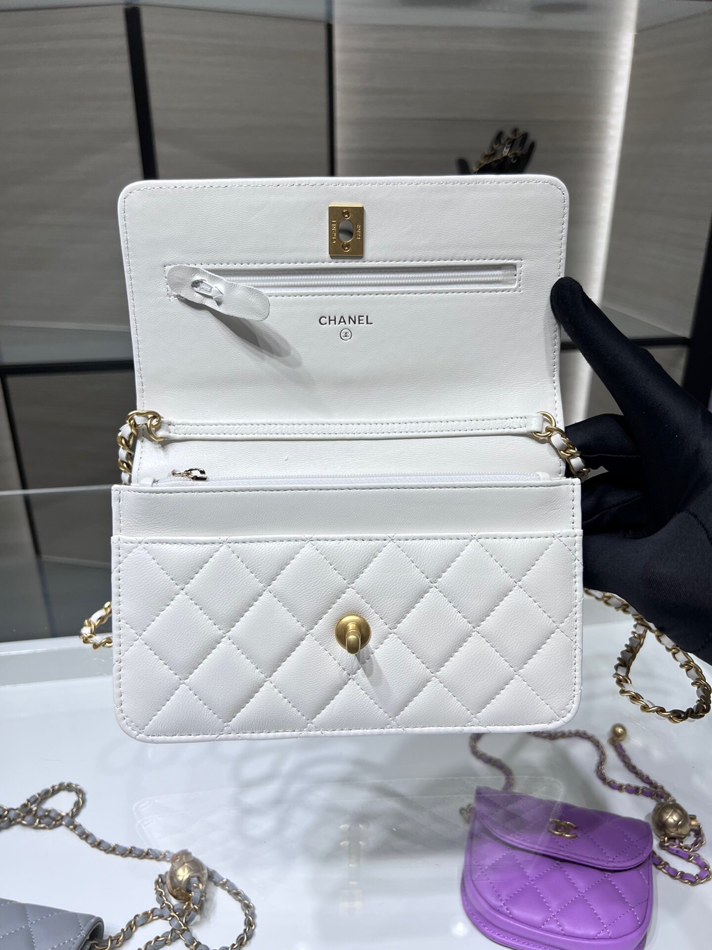 CHANEL Wallet on Chain