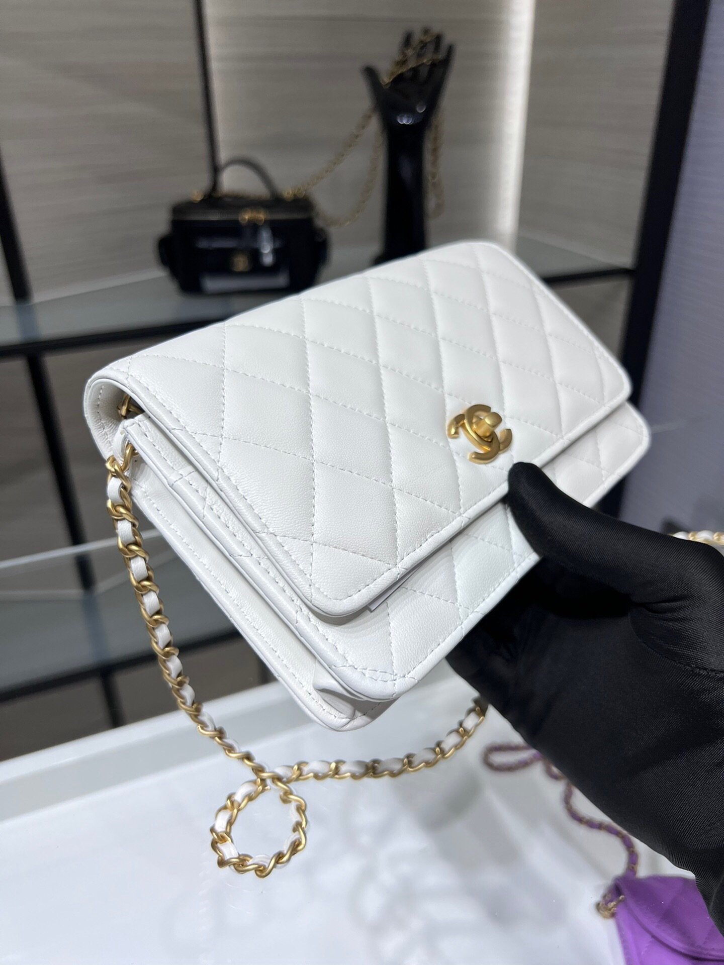 CHANEL Wallet on Chain