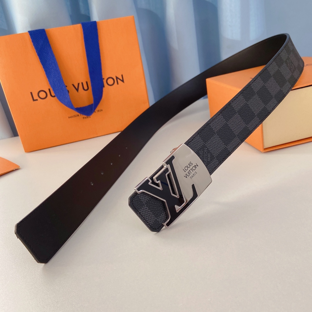 LV独家渠道货原厂五金精品钢扣精致手工油边手感柔软舒适宽4.0CM