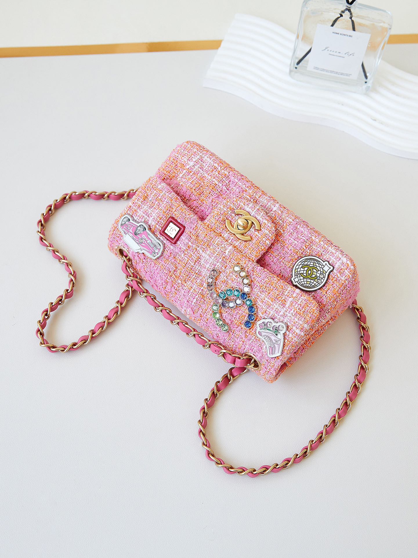 Chanel 24C Badge Pink CF 7