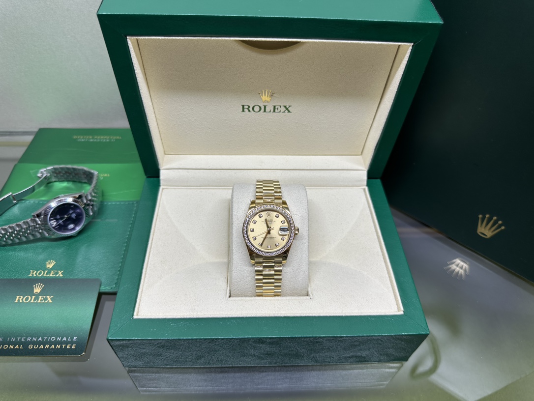 NO:143607,Have you bought the New Year’s lucky gold watch?  Log 31mm 316L stainless steel imported mechanical movement,19860909新春的招财小金表 你买了没？ 日志31mm 316L精钢材质 进口机械机芯,,Watch