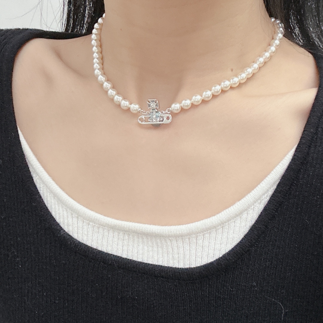 비비안웨스트우드 목걸이 64931 Vivienne Westwood Necklace