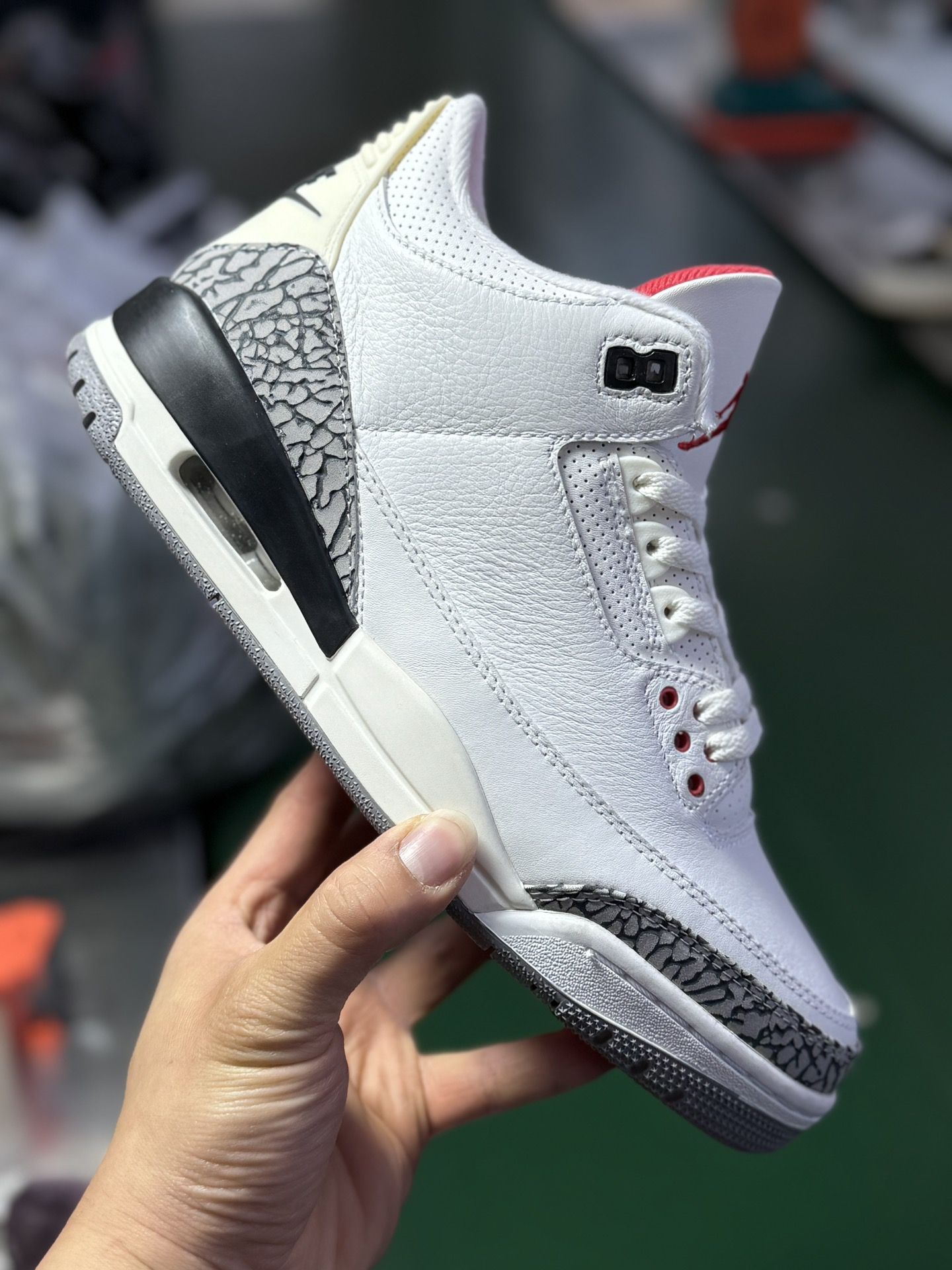 Jordan 3, Air Jordan 3 White Cement Reimagined, cemento blanco, envejecido, producción original de fábrica gr…