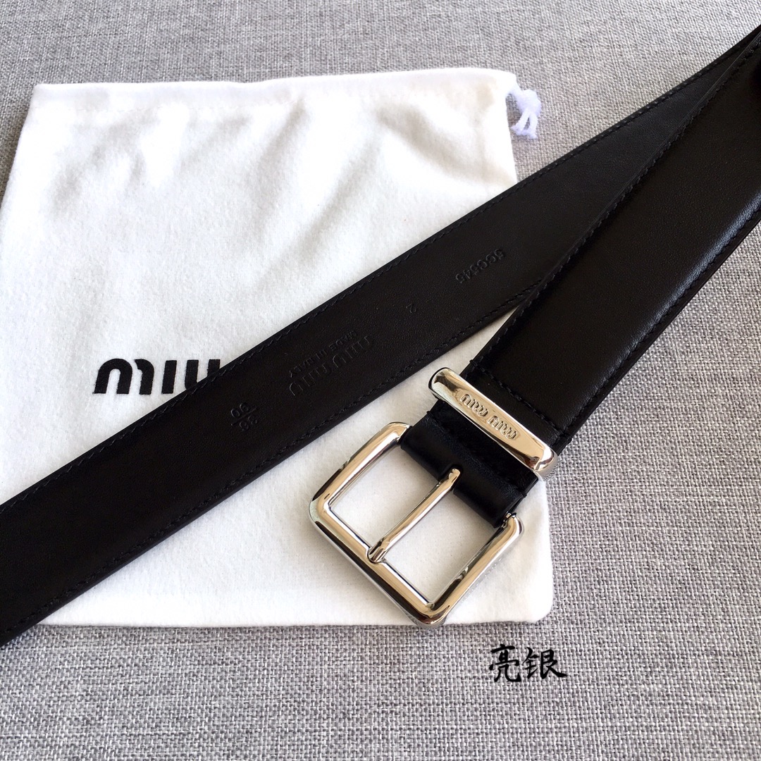 MIUMIU原单专柜在售爆款感谢客户反馈实拍图顶级货3.5CM自己看细节都有货码数齐