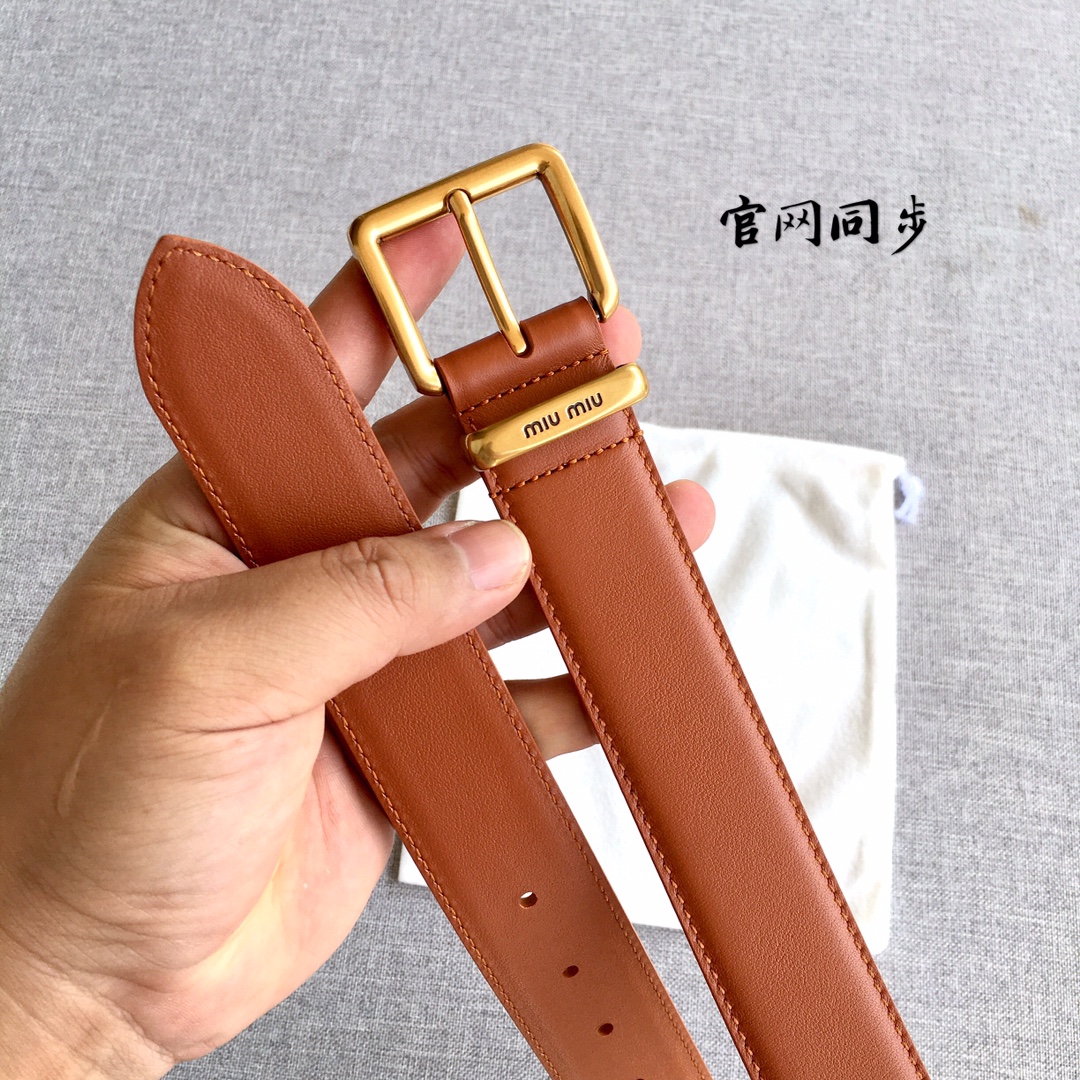 MIUMIU原单专柜在售爆款感谢客户反馈实拍图顶级货3.5CM自己看细节都有货码数齐
