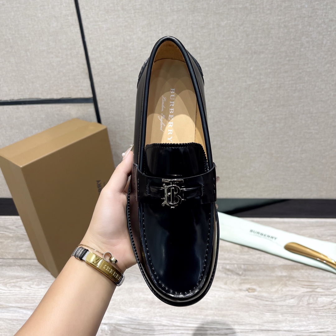Burberry Men's Leather Loafers - Classic Style, Premium Quality Leather Sole 8 i1703792448 5157 6