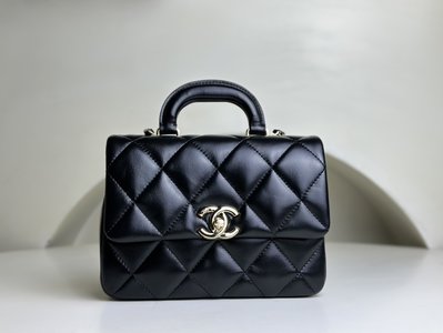Chanel Classic Flap Bag AAA+ Handbags Crossbody & Shoulder Bags Oil Wax Leather Vintage