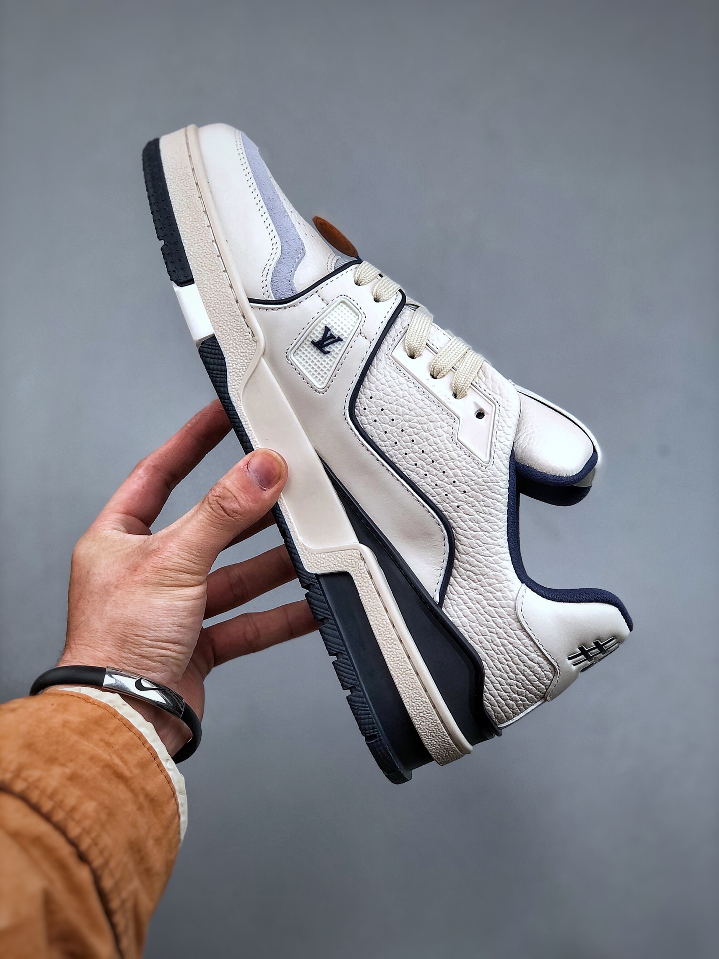 650 LV路易威登Louis Vuitton Trainer Sneaker Low休闲运动文化百搭篮球板鞋 白蓝
