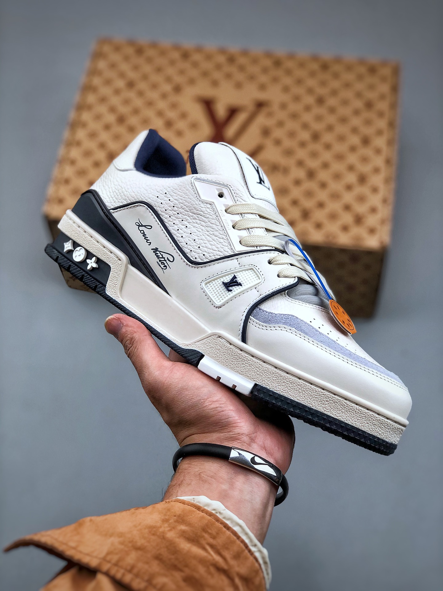 650 LV路易威登Louis Vuitton Trainer Sneaker Low休闲运动文化百搭篮球板鞋 白蓝