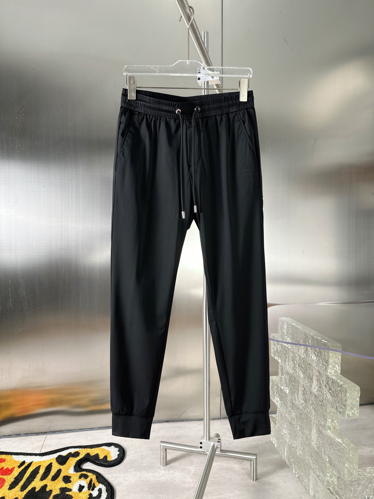 Loewe Clothing Pants & Trousers Black Blue Green Khaki Light Embroidery Spring/Summer Collection Casual