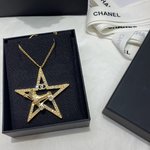 Chanel Jewelry Necklaces & Pendants Vintage