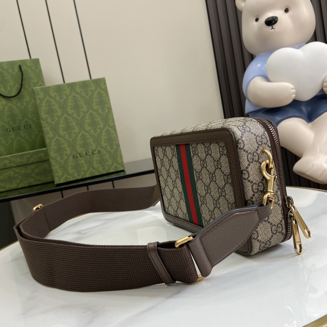 Gucci Ophidia Mini Handbag - Iconic Design, Compact Size, and Timeless Style 5 i1704107475 139 3